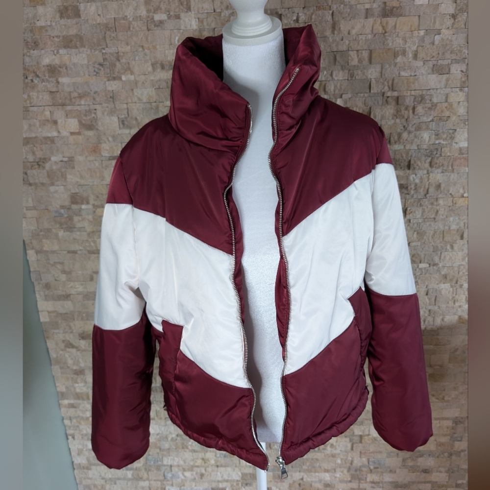 Burgundy White Chevron Colorblock Puffer Jacket Sz M Retro Sport Apres Ski image 4